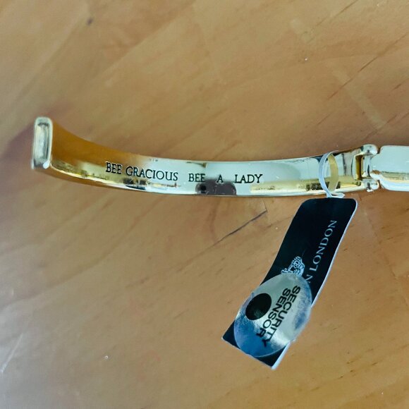 NWT My Flat in London Crystal Pink Queen Bee Bangle - Picture 3 of 5